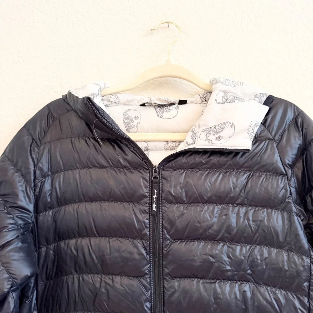 Uniqlo SPRZ NY Andy Warhol Ultra Light Down Jacket Black Mens Small Skull Print